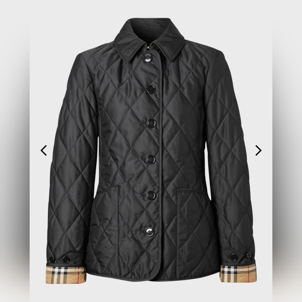 NWT Burberry Black Fernleigh Quilted Jacket with Button Closure, Size US Small